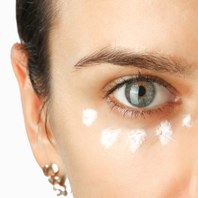 Il segreto di un look giovanile: scegliere la crema giusta per lazona del contorno occhi